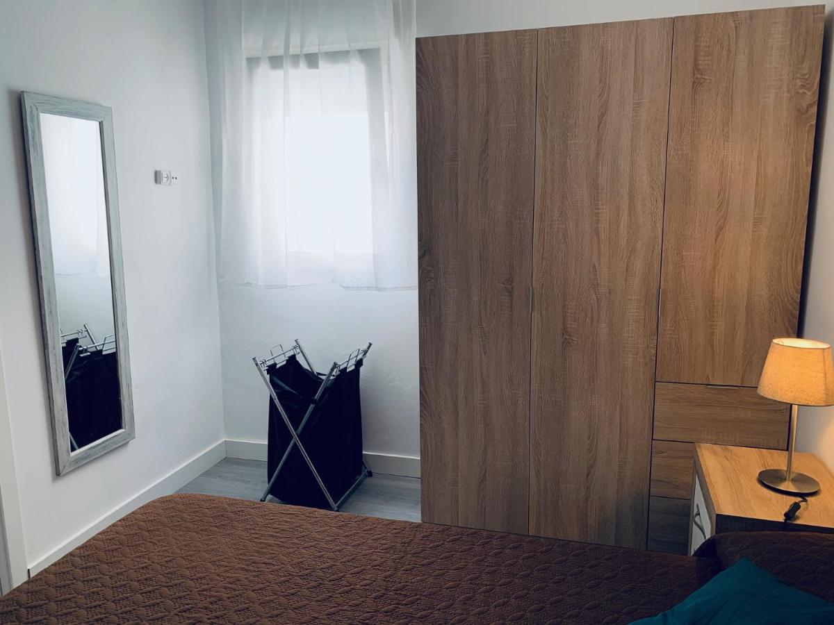 דירות פלאמוס Apartamento Con Terraza Y Parking Privado מראה חיצוני תמונה